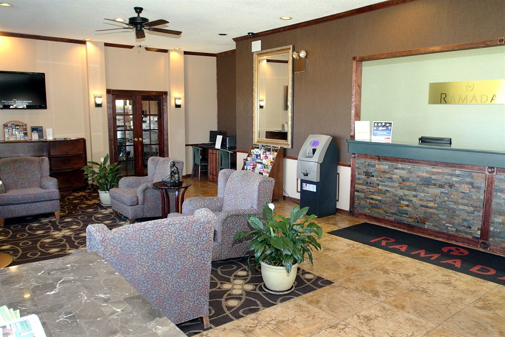 Ramada By Wyndham West Atlantic Hotel