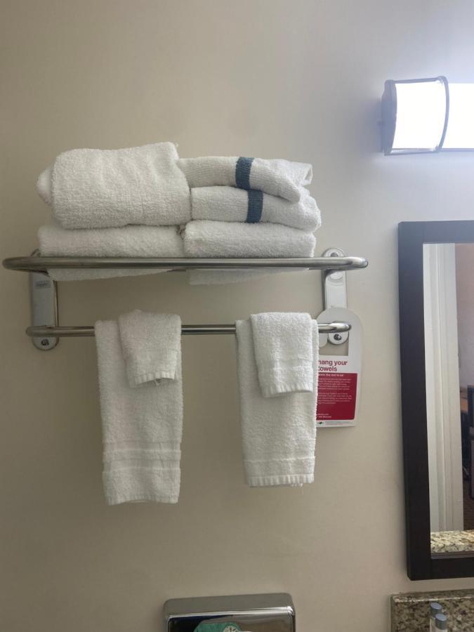 Hotel Ramada By Wyndham West Atlantic City Egg Harbor Township